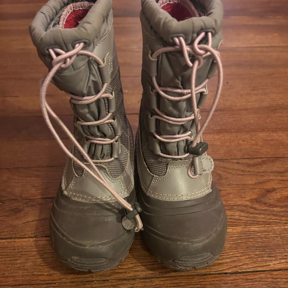 The North Face Kids Gray/Taupe Winter Snow Boots with Pink Accents